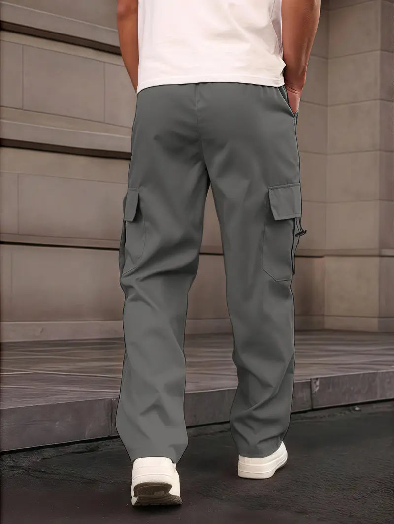 Men's All-Season Cargo Pants for Commutes with Deep Pockets 3