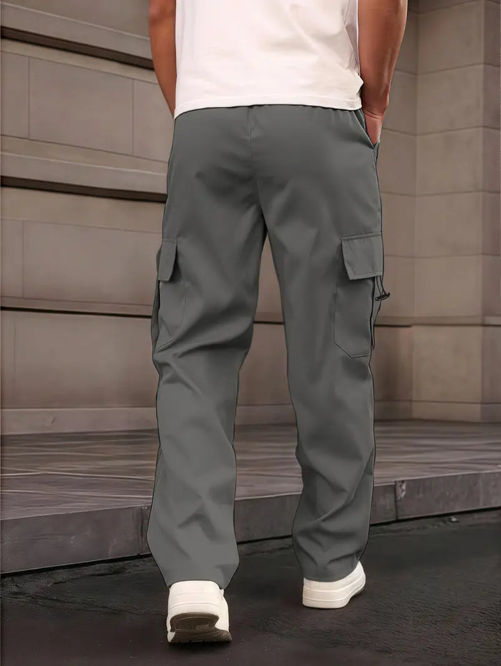 Men's All-Season Cargo Pants for Commutes with Deep Pockets 3
