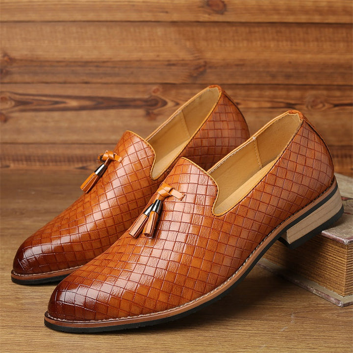 Men's Leather Loafers Woven Design Tassel Accents Cushioned Insole Brown 5