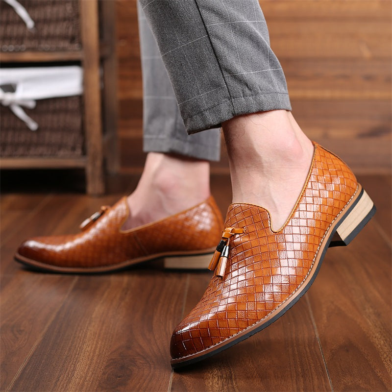 Men's Leather Loafers Woven Design Tassel Accents Cushioned Insole Brown 8