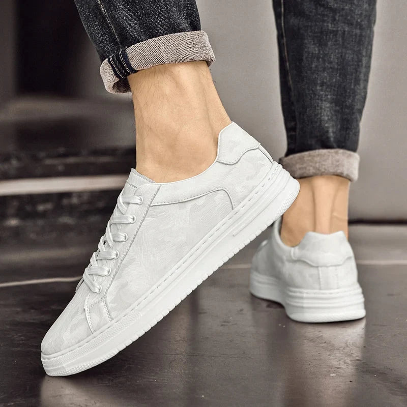 Men's Sleek Leather Sneakers for Everyday with Rubber Sole 11