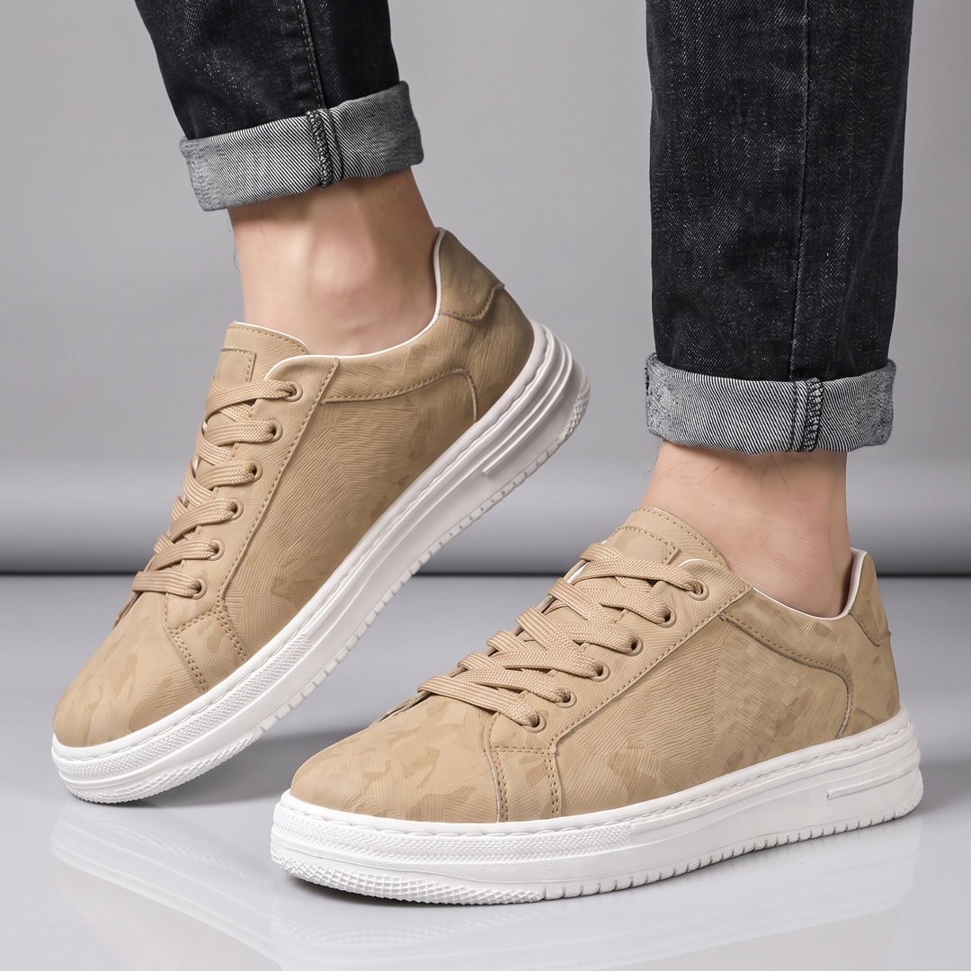 Men's Sleek Leather Sneakers for Everyday with Rubber Sole 13