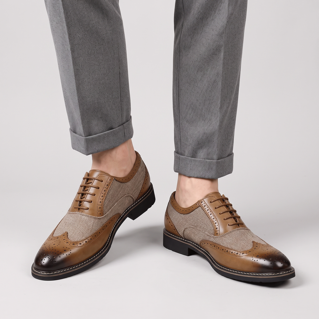 Men's Wingtip Derby Shoes for Weddings with Two-Tone Panels 2