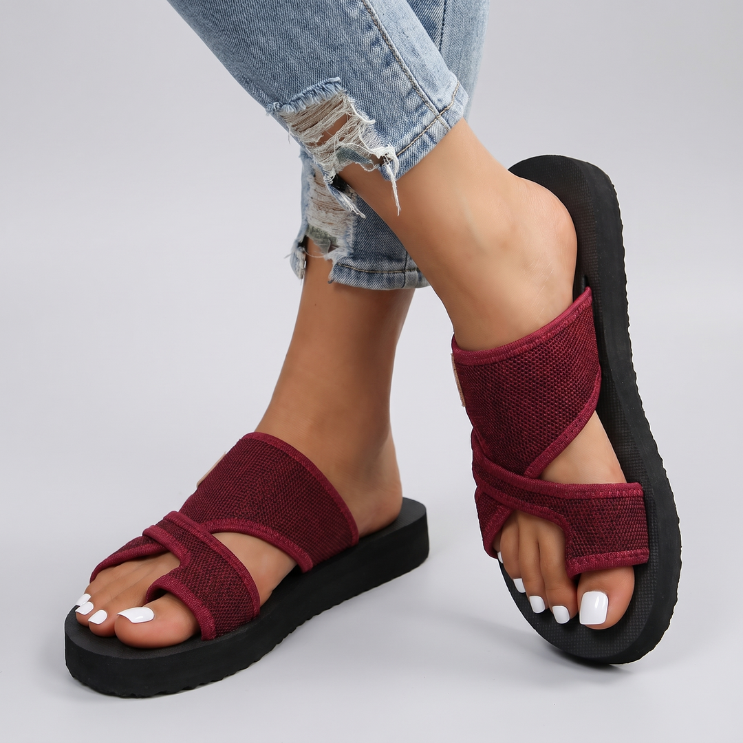 Women's Bunion-Friendly Sandals with Crisscross Straps 3