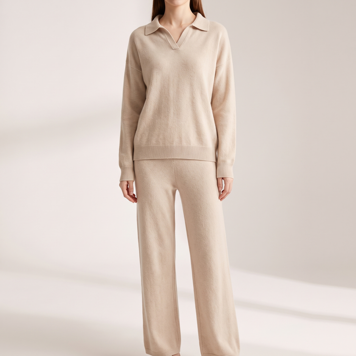 Women's Cozy Cashmere Set for Lounging with Relaxed Fit 8