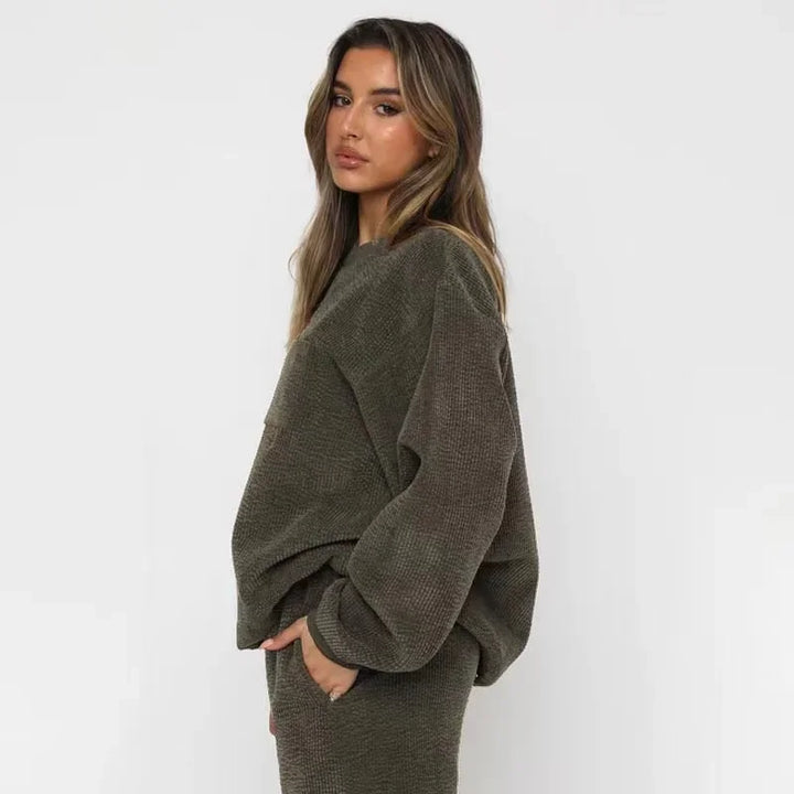 Women's Cozy Corduroy Sweatset for Home with Cuffed Joggers 2