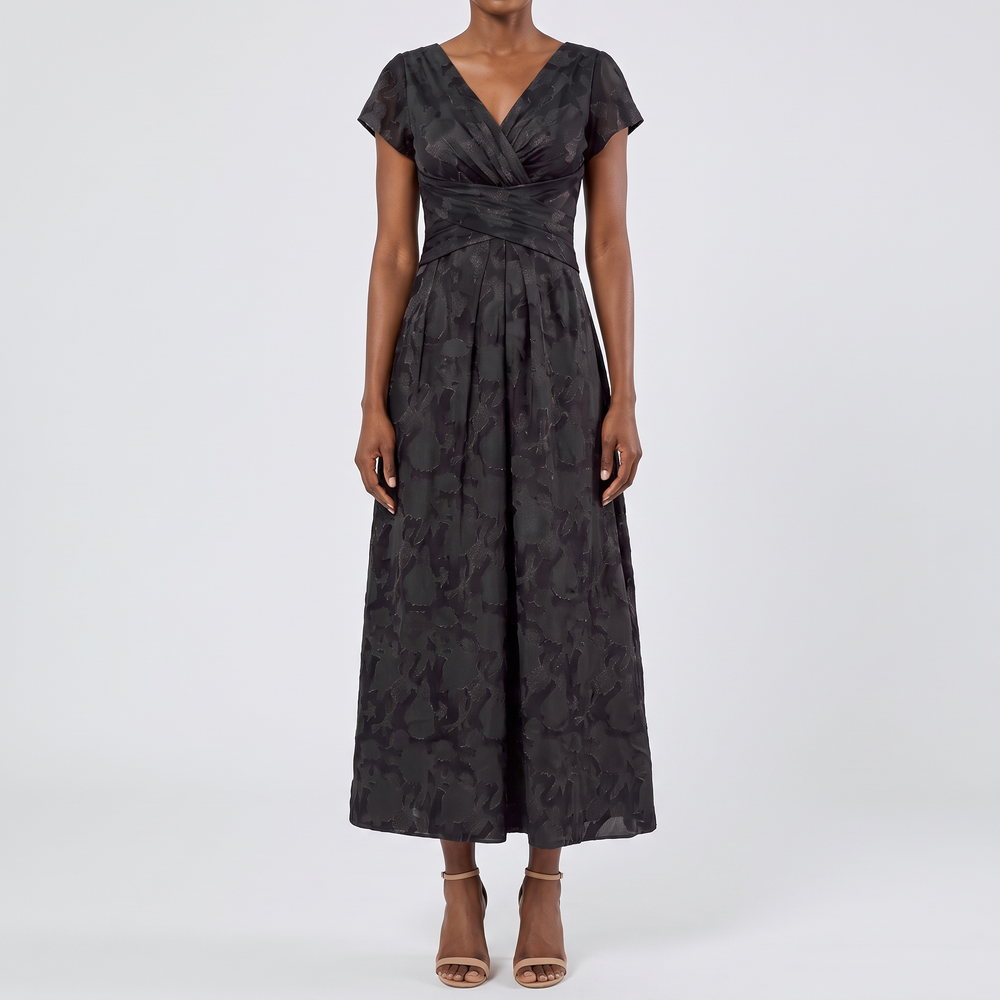 Women's Elegant Chiffon Midi Dress with Flutter Sleeves 1